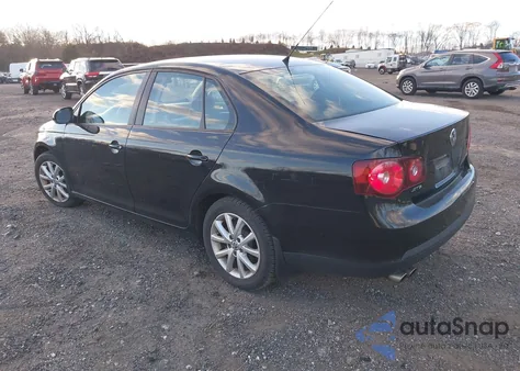 2010 Volkswagen Jetta Limited Edition from USA, damaged, VIN 3VWRZ7AJXAM158192